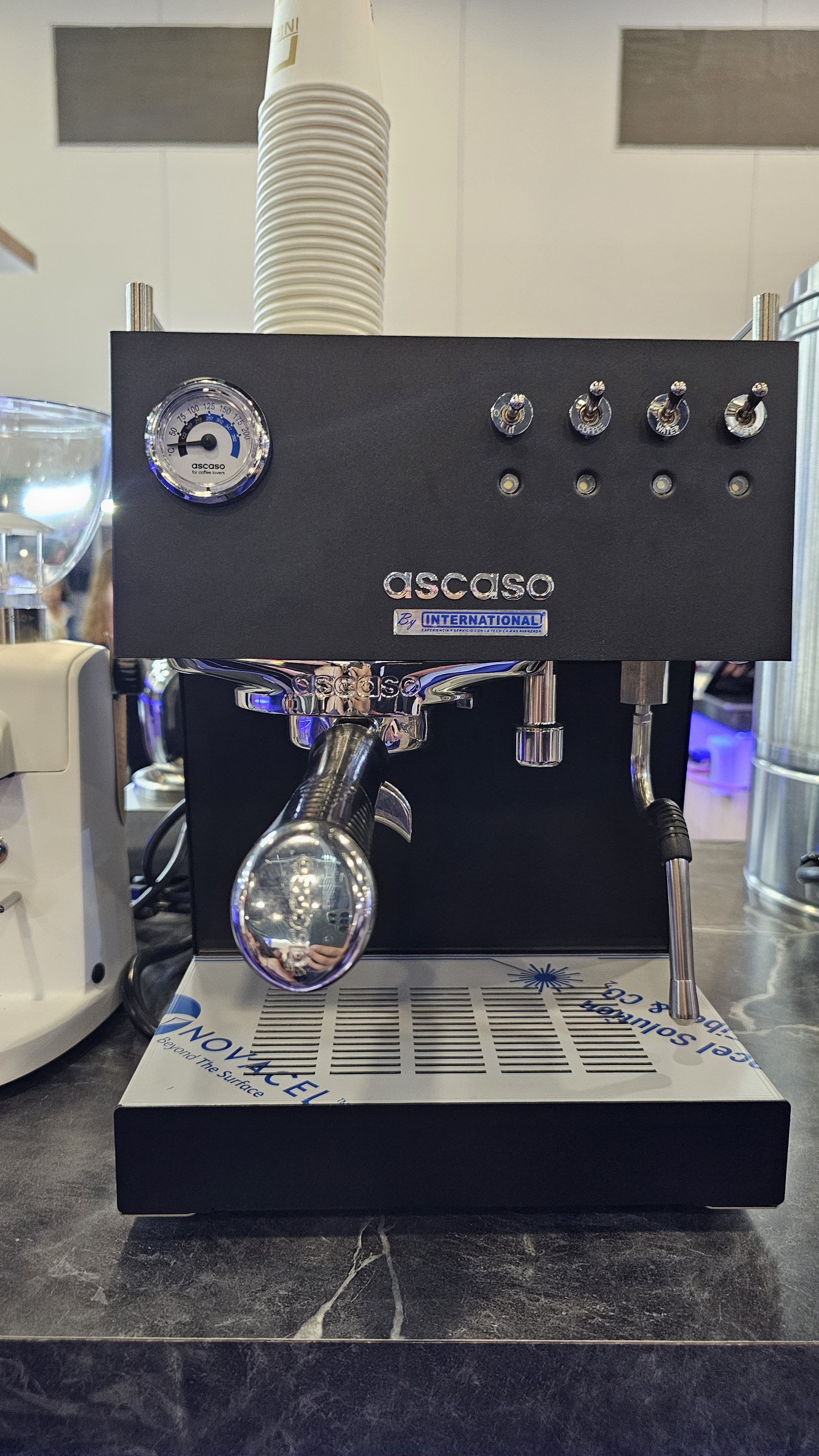 Cafetera Industrial Semiautomatica 1 Grupo 40-50 Tazas Por Hora ASCASO Duo Prof DUO115N - Imagen 2