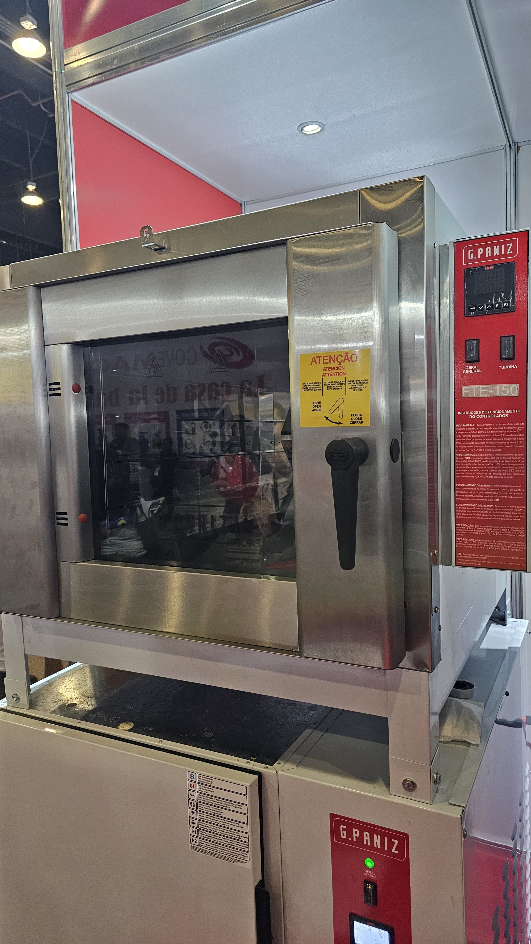 Horno de Convección Con Vapor Turbo Electrico 5 Charolas 7.35 KWH GPANIZ FTE150 - Imagen 5