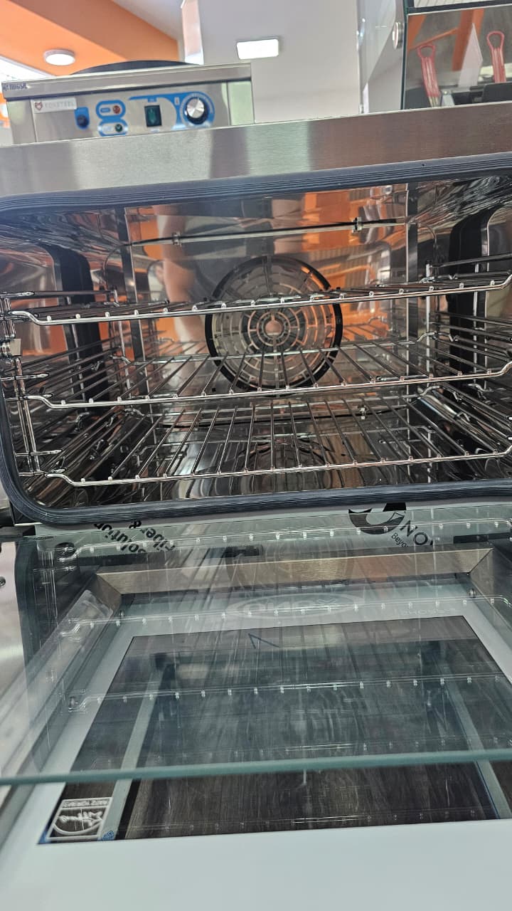 Horno Electrico Panadero Bakerlux Shop.Pro™ 3 Charolas 45x30 Cm 110v/1f UNOX Stefania XAFR-03HS-LGDN - Imagen 3